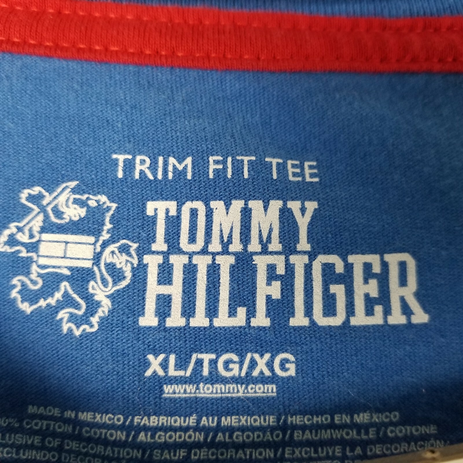 Tommy Hilfiger Men’s Shirt Size XL Blue Trim Fit Graphic Tee East Meets West NY