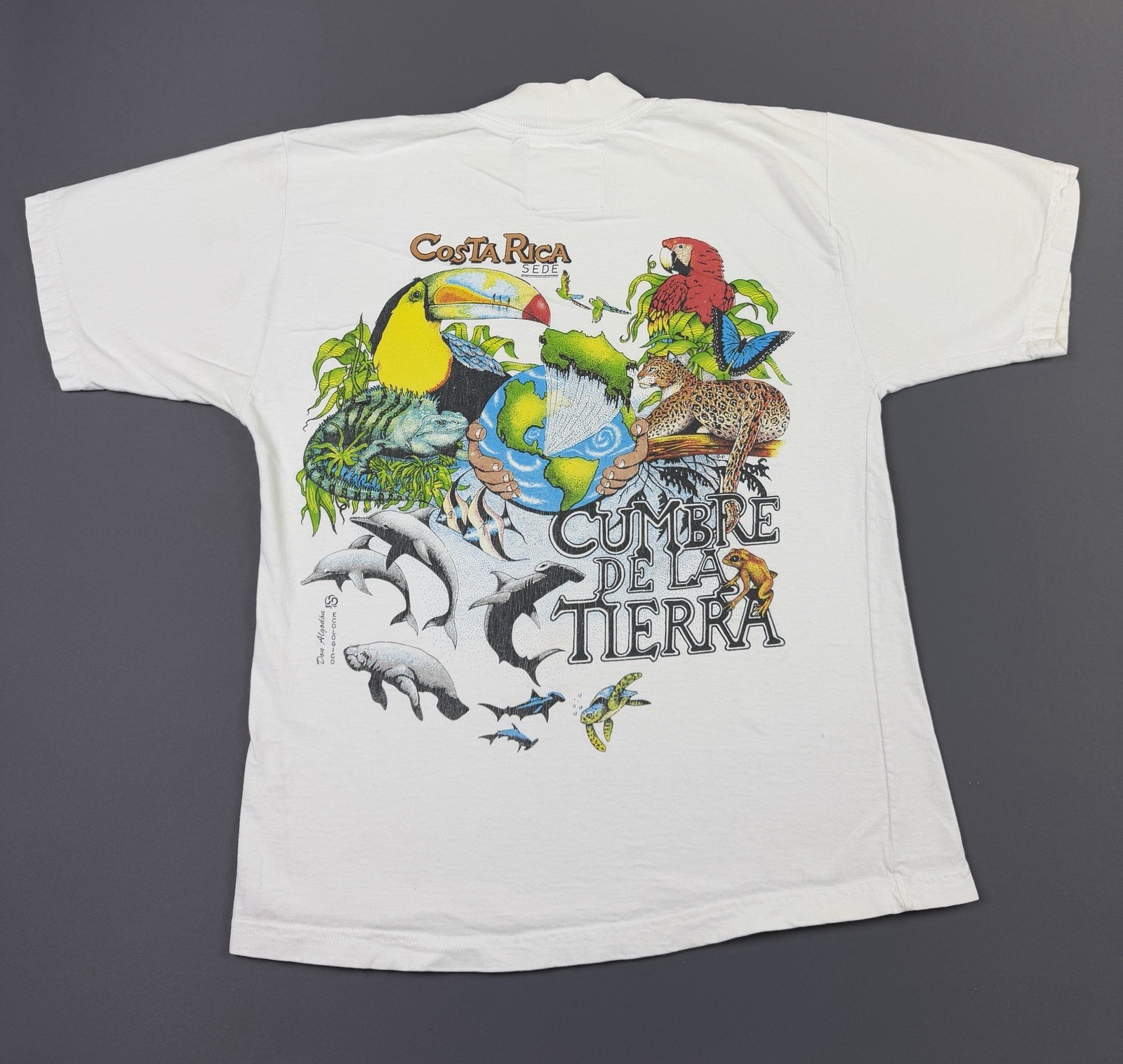 Rare Vintage 90s Costa Rica Animals Sede Cumbre De La Tierra White Medium Tee