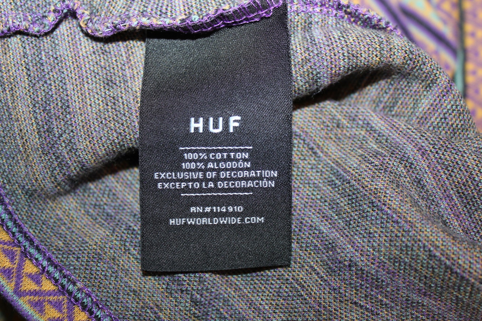 Huf Woven Stripe T-Shirt Mens Crew Neck Pullover Size MEDIUM Geometric Designs