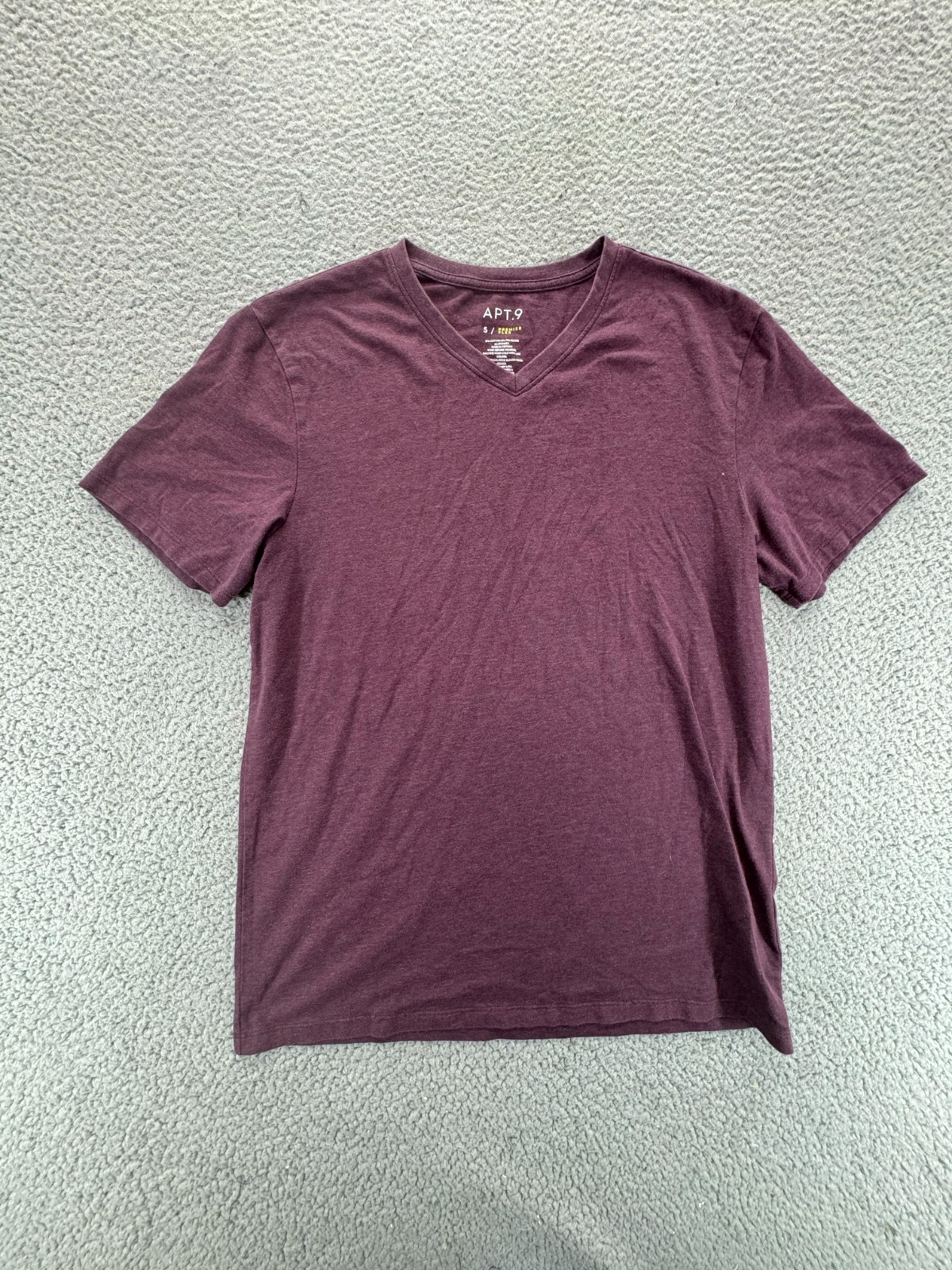 Apt. 9 Premier Flex T-Shirt Mens Small Purple V-Neck Short Sleeve Everyday Basic