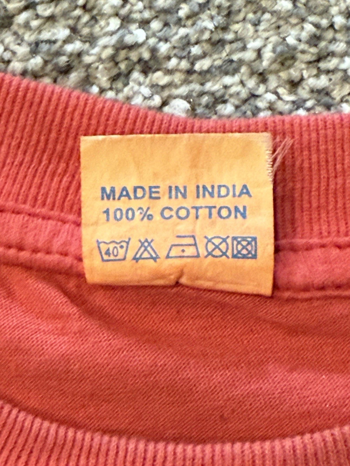 Vintage Taj Mahal India T Shirt Made In India Tourist Graphic Red Tee Fits M