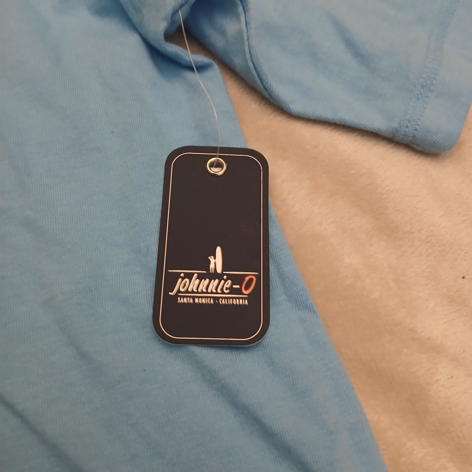 Johnnie-O T-shirt Mens Size M Malibu Blue Surf Wagon Graphic Crew-Neck NWT