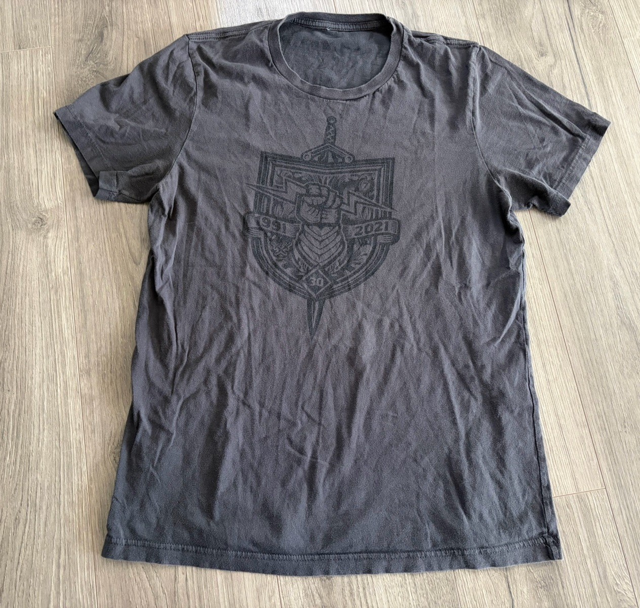 Destiny 2 Bungie 30th Anniversary Collection Shield T-Shirt (See Description)