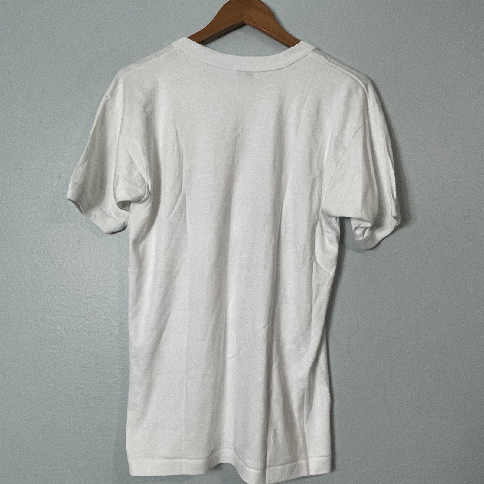 Vintage Golden Wheel Pandas Bamboo China Chinese Ringer T-Shirt Medium