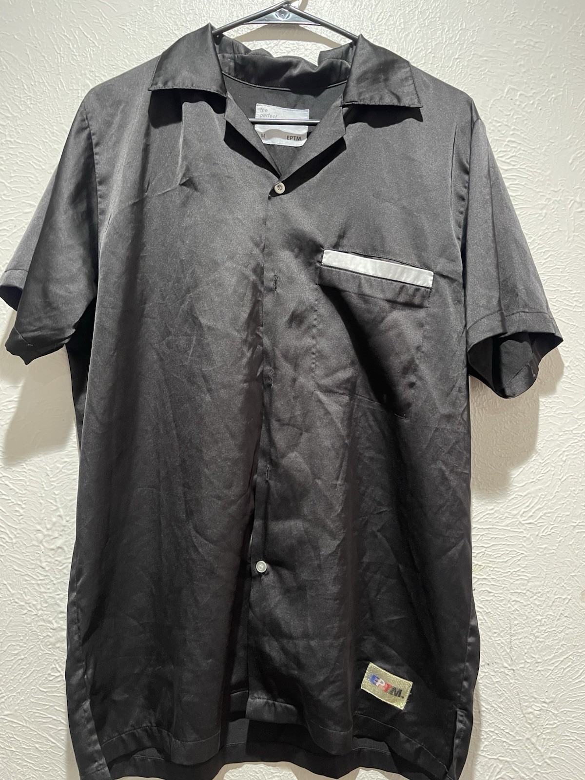 Men’s EPT M Black Satin Button Front Top Graphic Streetwear Medium Logo Skull