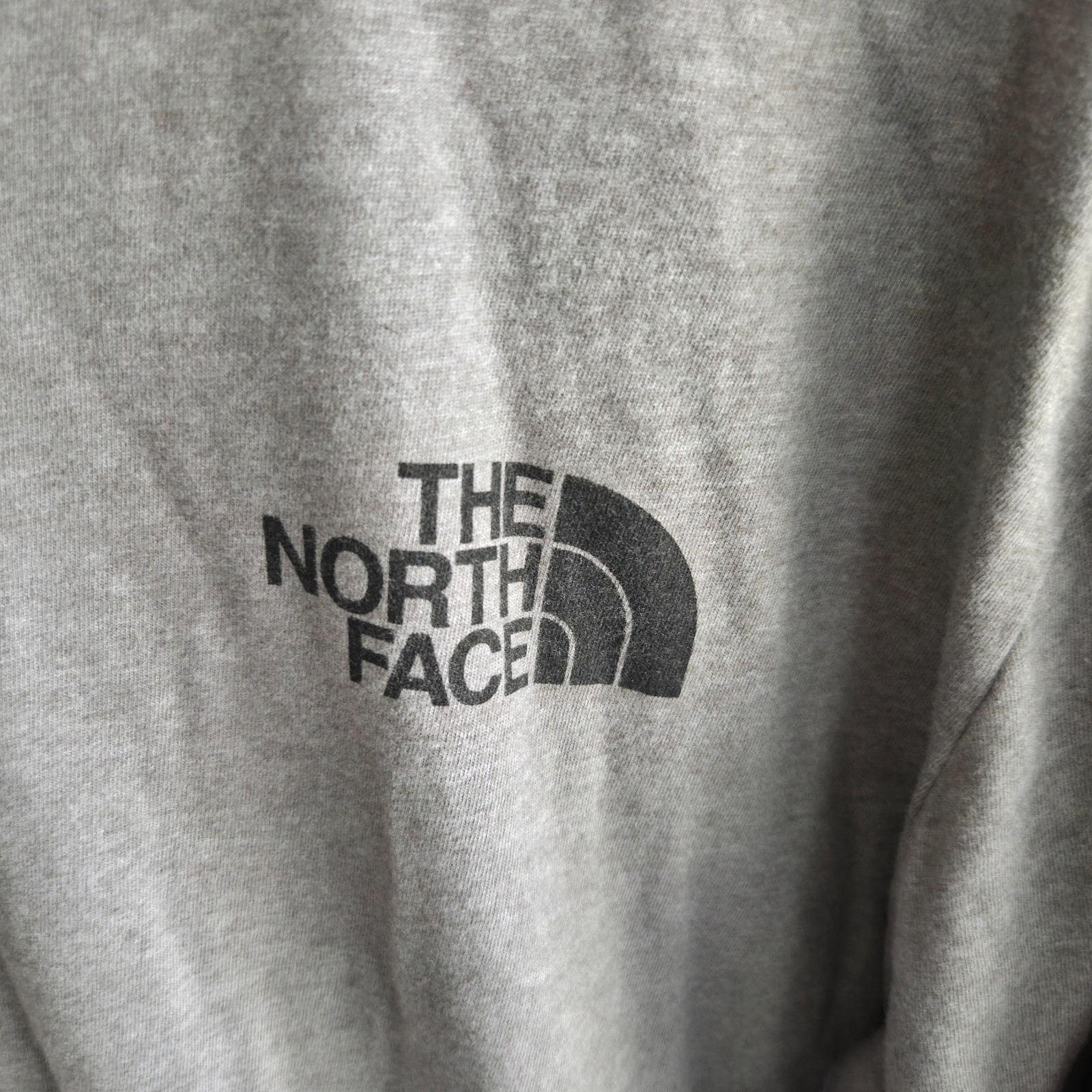The North Face Shirt Men Medium Gray Long Sleeve Logo Outdoor Casual Tee