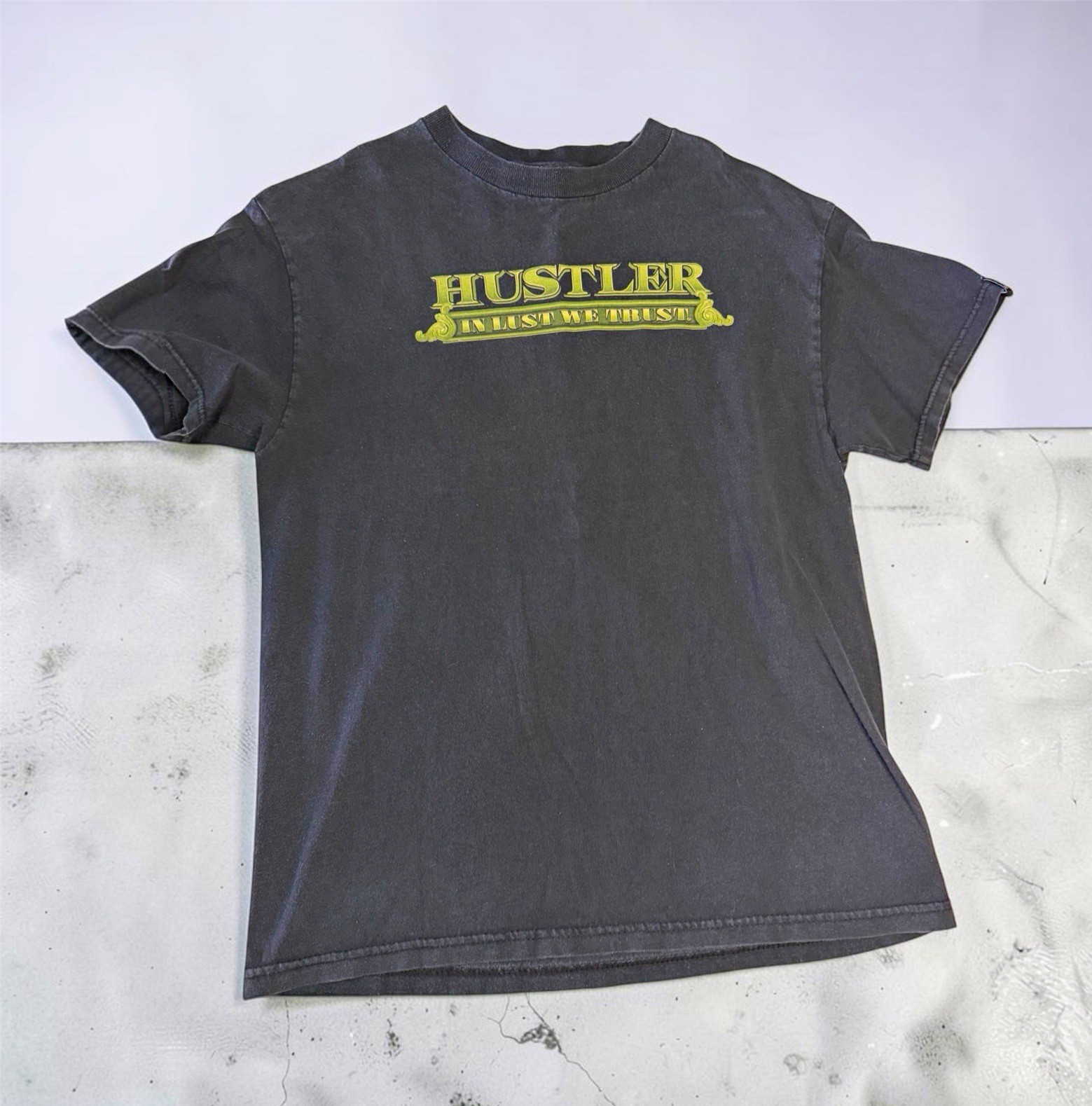 Hustler In Lust We Trust Graphic Print Black Men’s Regular Fit M SS Crew Tee