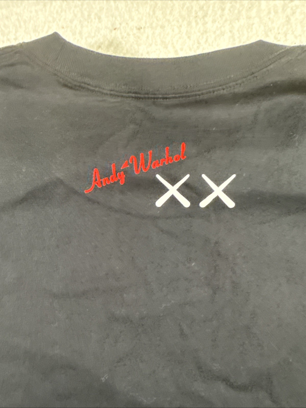 New Uniqlo UT KAWS Warhol Graphic Tee T-Shirt Black With Tags Size Large