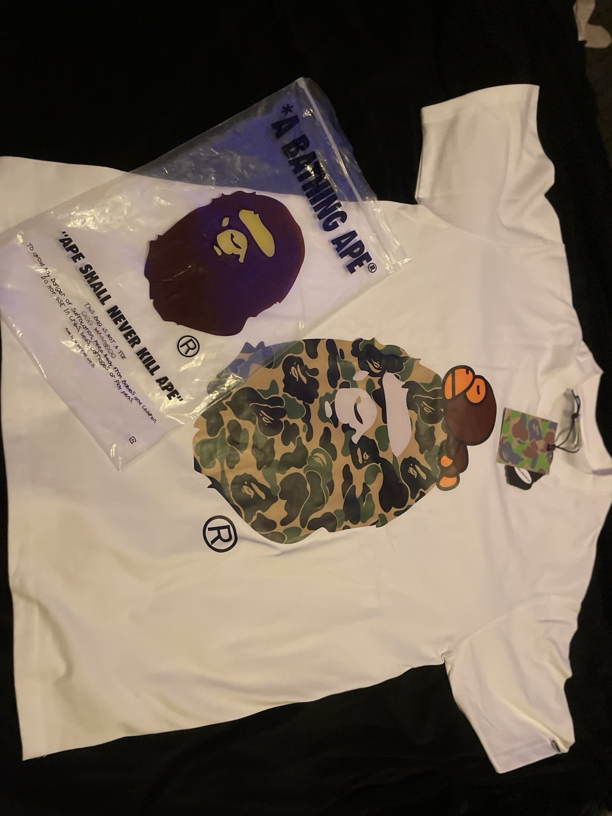 A Bathing Ape BAPE Baby Milo Camo Ape Head Graphic Tee White Mens M