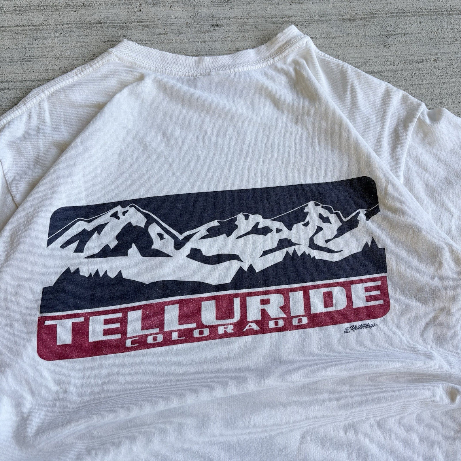 Comfort Colors Telluride Colorado Mountains Graphic White Tee M Crewneck SS