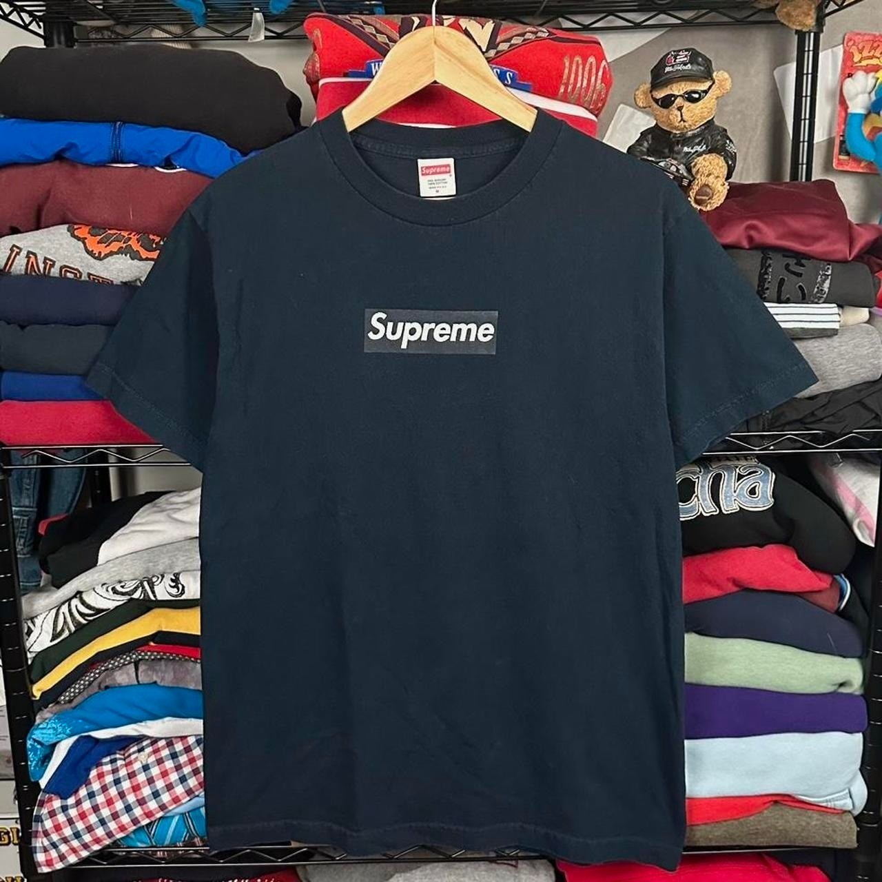 Vintage Y2K Supreme Navy Box Logo Designer T Shirt Size Medium