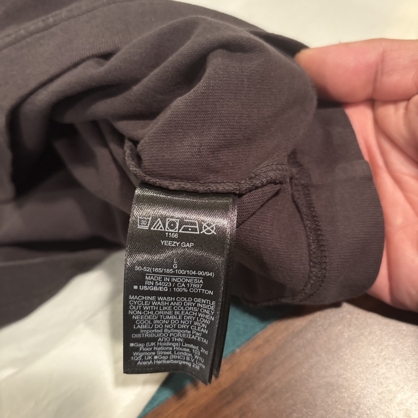 Yeezy YZY x GAP T Shirt Engineered By Balenciaga Mock Neck Oversized Black Large