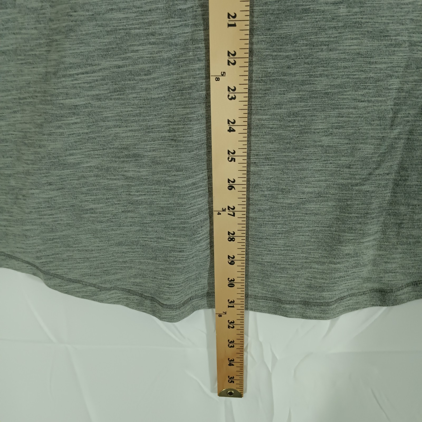 Nike Tee University of Florida Jumpman Air Jordan Mens XL Gray LongSleeve Hooded