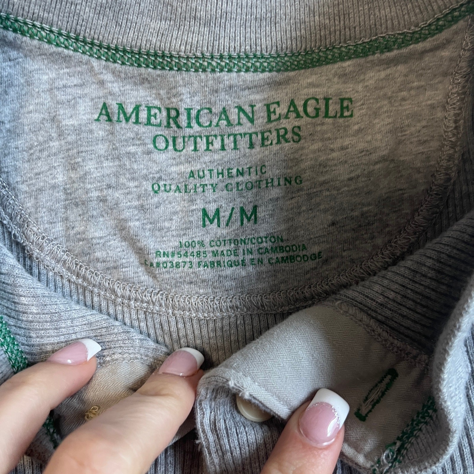 American Eagle Men’s Gray Ribbed Long Sleeve Top Size Medium