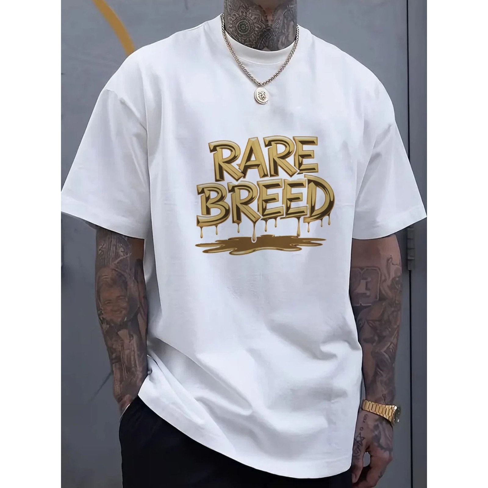 Men’s Oversized Black T-Shirt with Golden Rare Breed Drip Print – Streetwear Sum