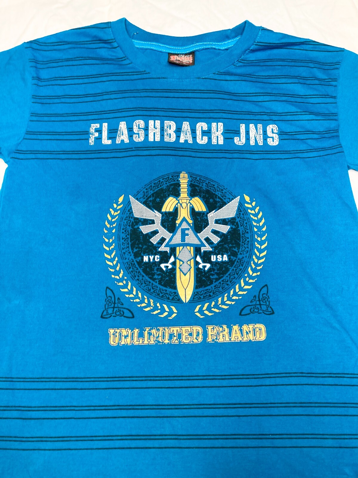 RARE Y2K Flashback Jeans Unlimited Designer Zelda Master Sword T-Shirt – S