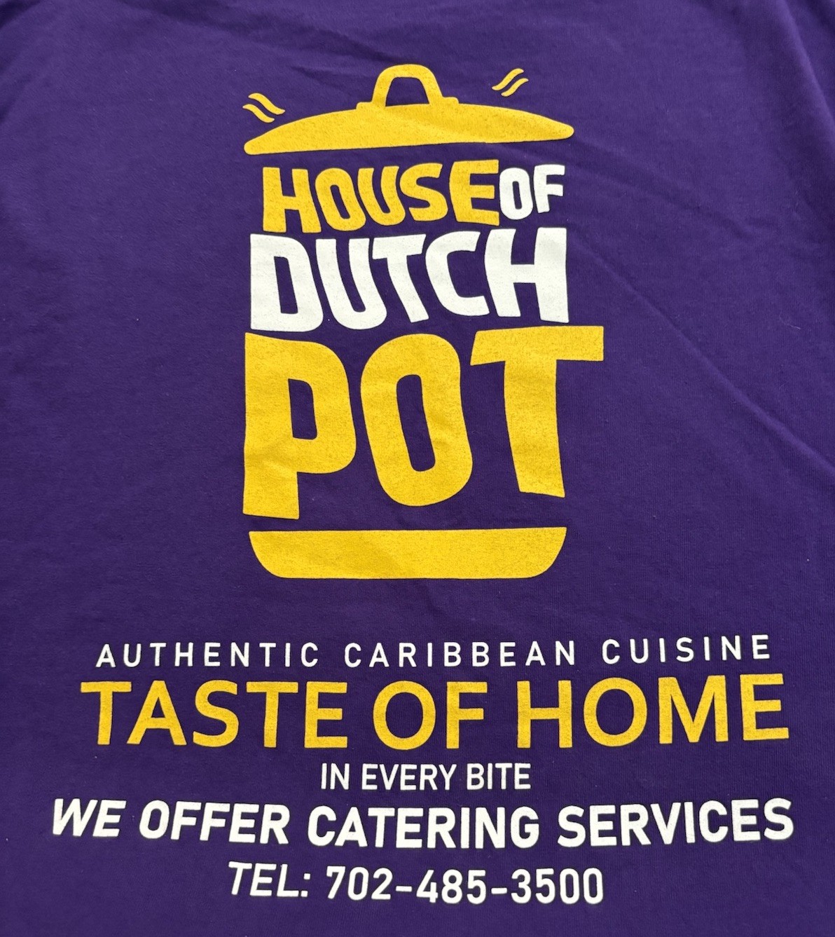 VTG. Dutch Hot Pot Authentic Caribbean Cuisine Employee Work Uniform T-shirt XL