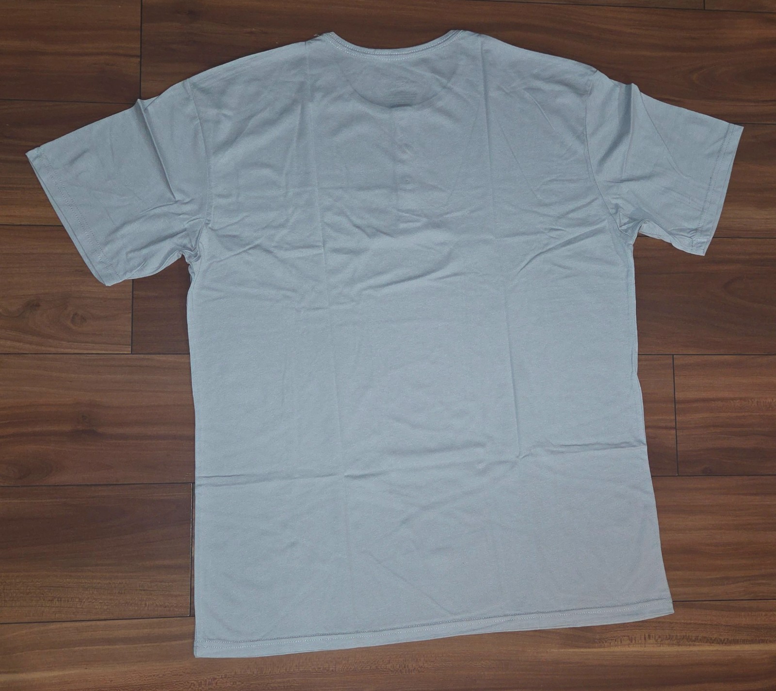 True Classic White Henley Shirt Short Sleeve Cotton Poly Blend Men Size MED NEW