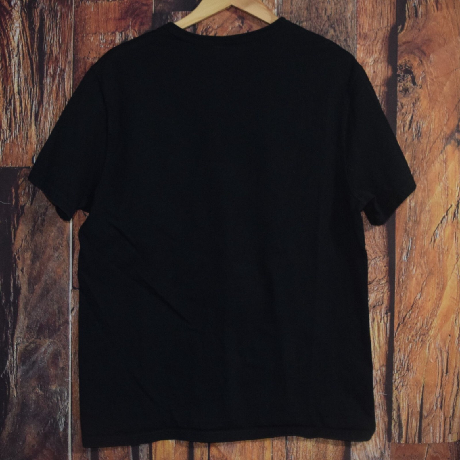 CHAMPION Men’s Sz L Embellished Tee T-SHIRT