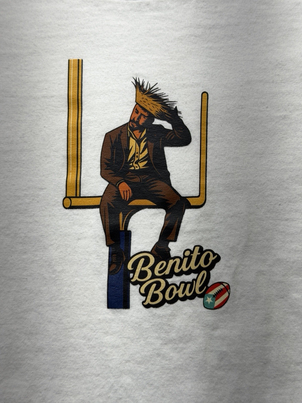 Benito Bowl T Shirt Football Inspired White Mens Small Preowned