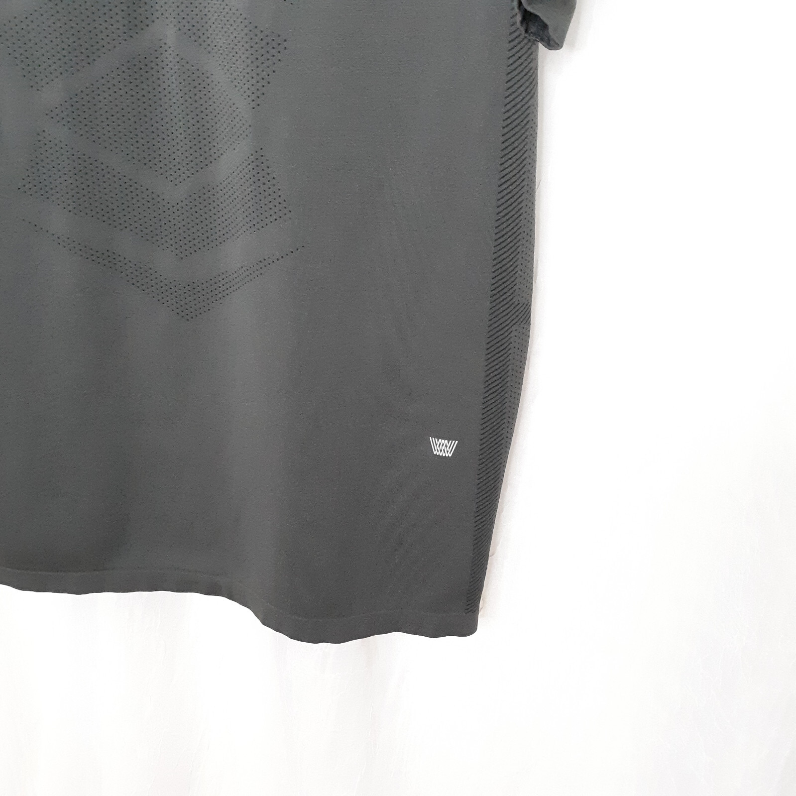 Mack Weldon Asphalt Gray Stealth Crew Neck T-Shirt Sweat Wicking Size XXL NWOT