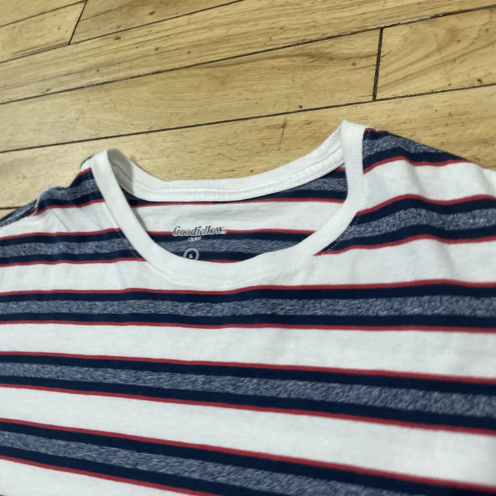 Goodfellow Co T Shirt Mens L White Stripe Hoop Red Blue Preppy Retro Skate Tee L