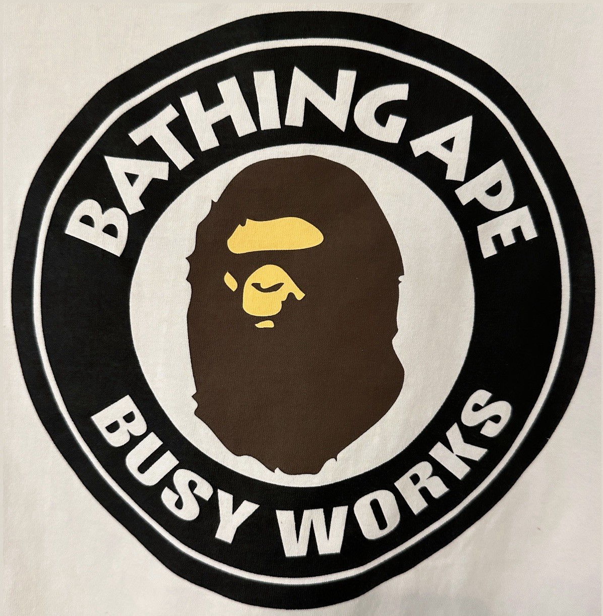 【50% OFF!】 BAPE A Bathing Ape Busy Works Tee White | L