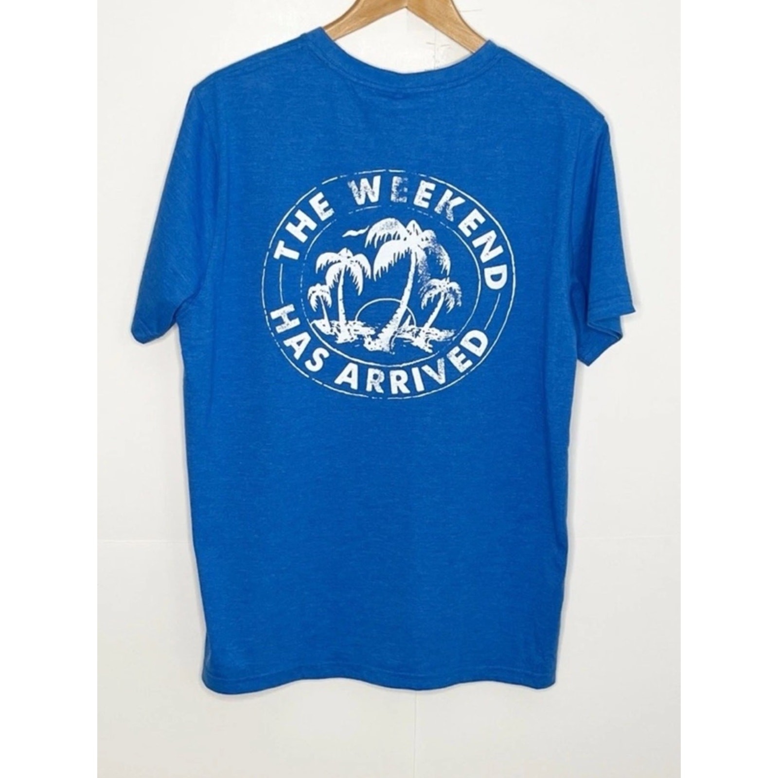 Chubbies Men The Weekend Has Arrived T Shirt Size Large
