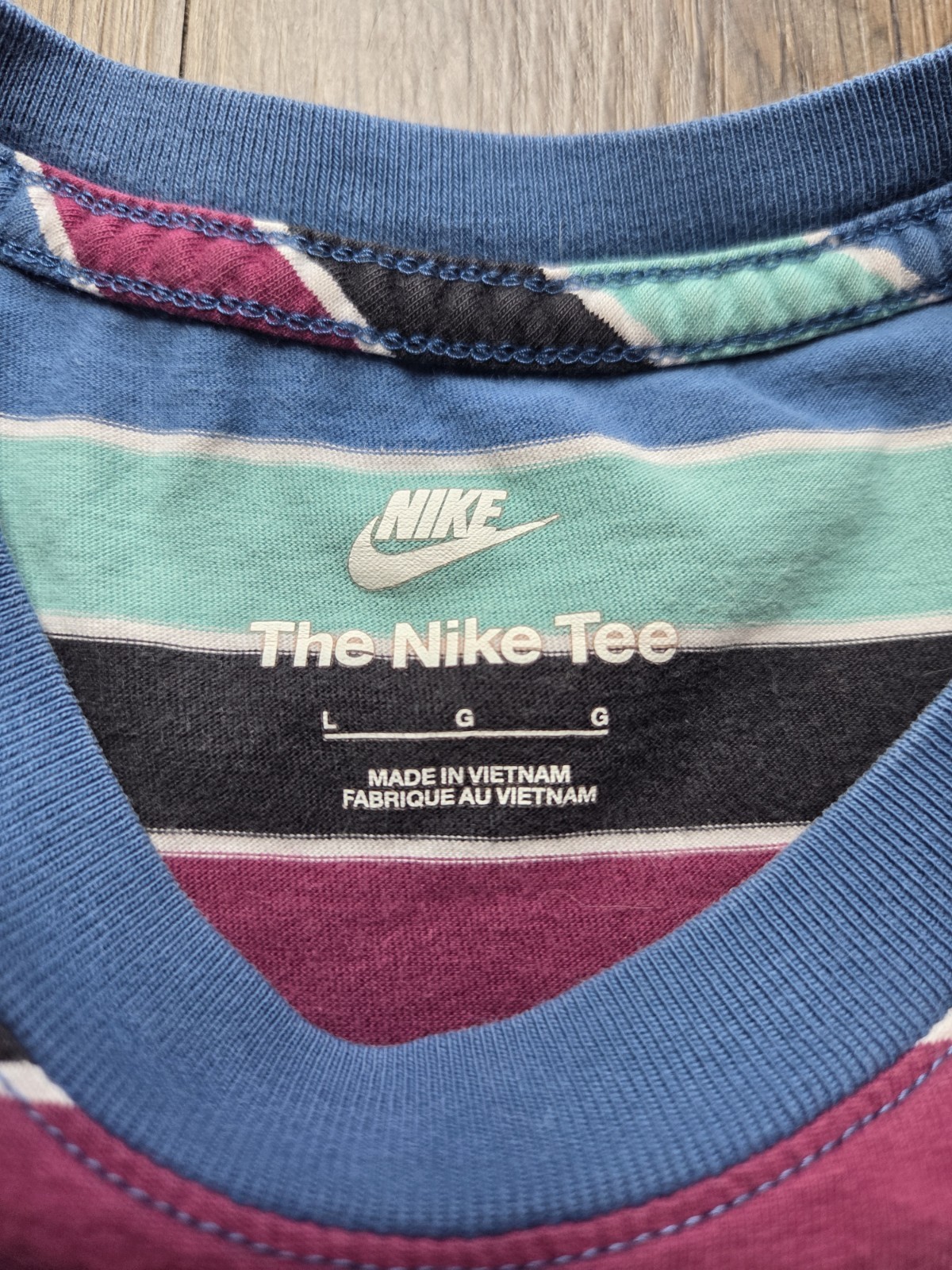 Nike The Nike Tee Men’s Multicolor Striped Logo Crew Neck Tee Size L