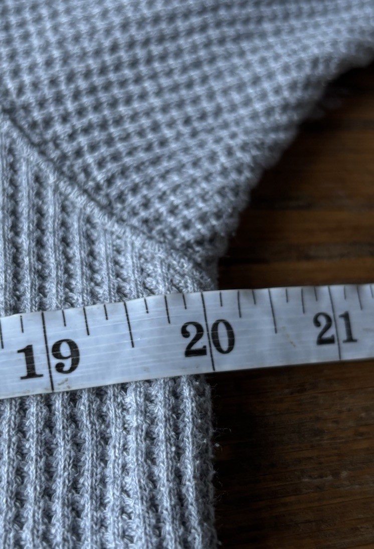 UNIQLO Mens Medium Waffle Knit Thermal Top Grey 3/4 Length Short Sleeves