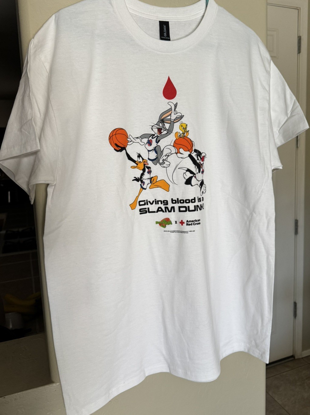 30th Anniversary Space Jam Red Cross Shirt Size XL Super Rare Looney Tunes 2026