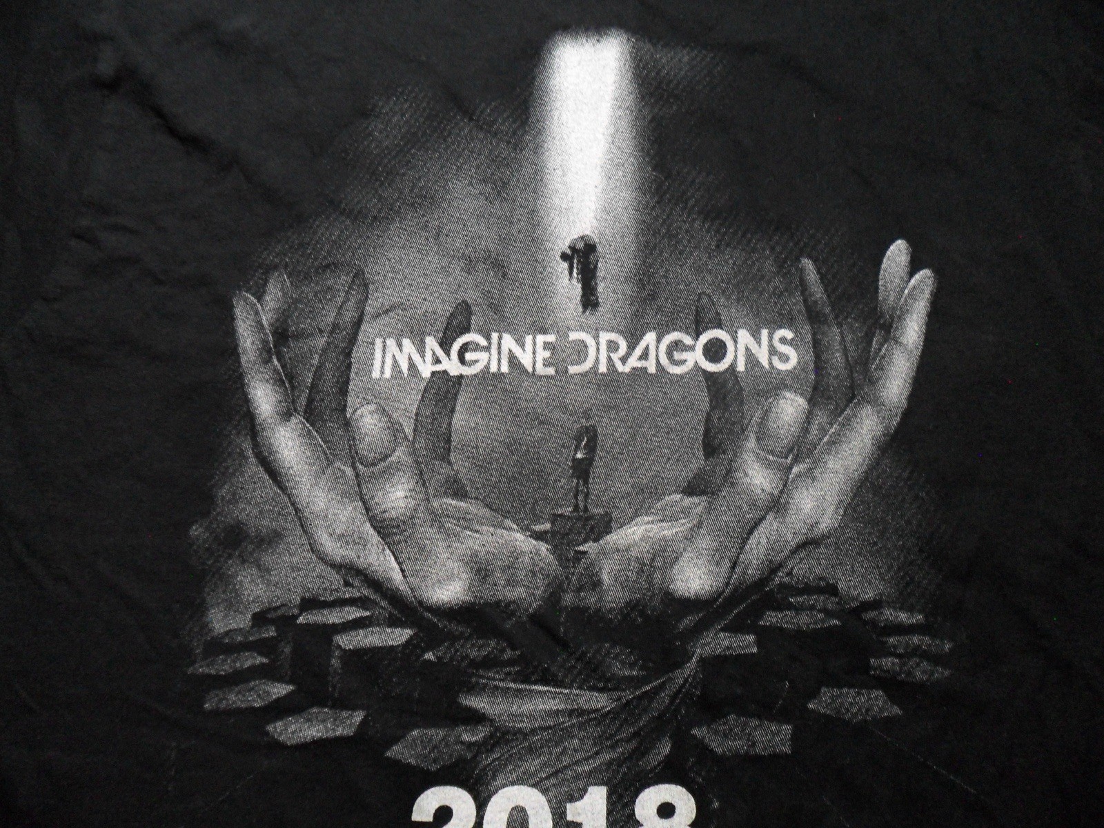 Medium Imagine Dragons 2018 Evolve Shirt