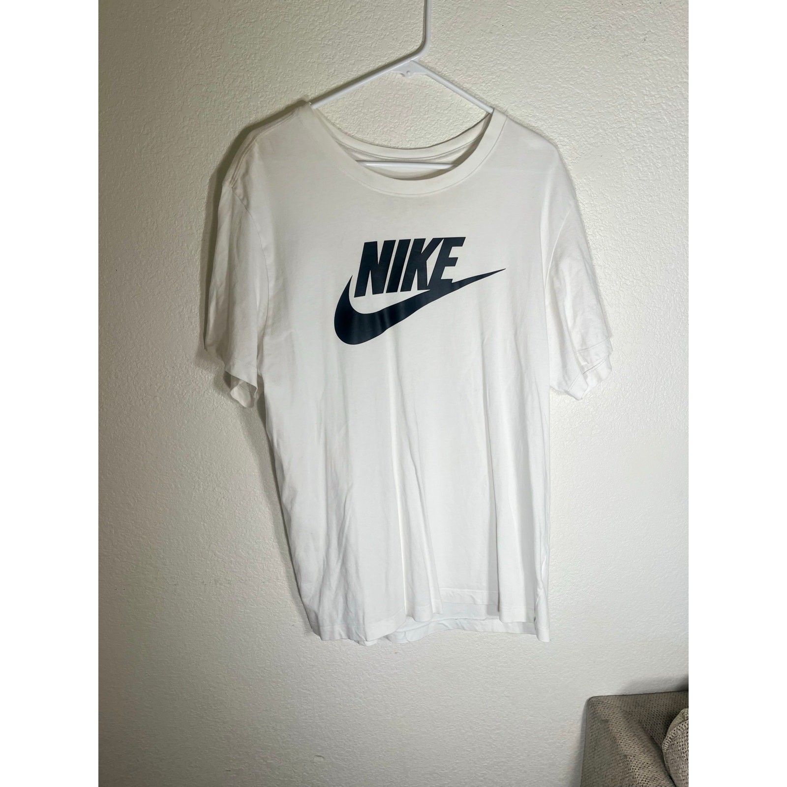 Nike XL white T-Shirt w/black Nike design-used good
