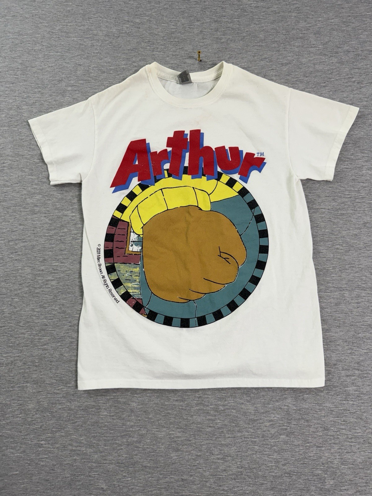 Vintage 2001 Arthur Cartoon Shirt. youth/childen size S. animated TV show