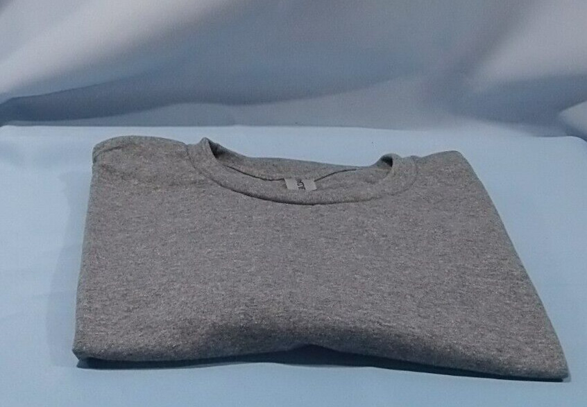 BRAND NEW NEVER WORN GRAPHITE HEATHER T -SHIRT 100% PRE-SHRUNK COTTON