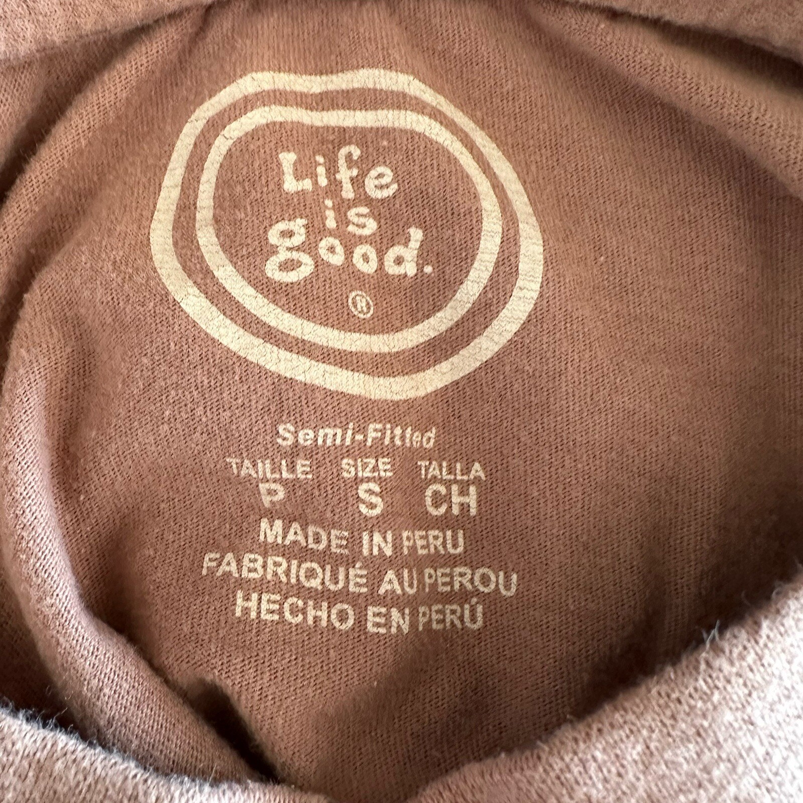 Life Is Good men’s V neck tshirt size S semi-fitted GUC