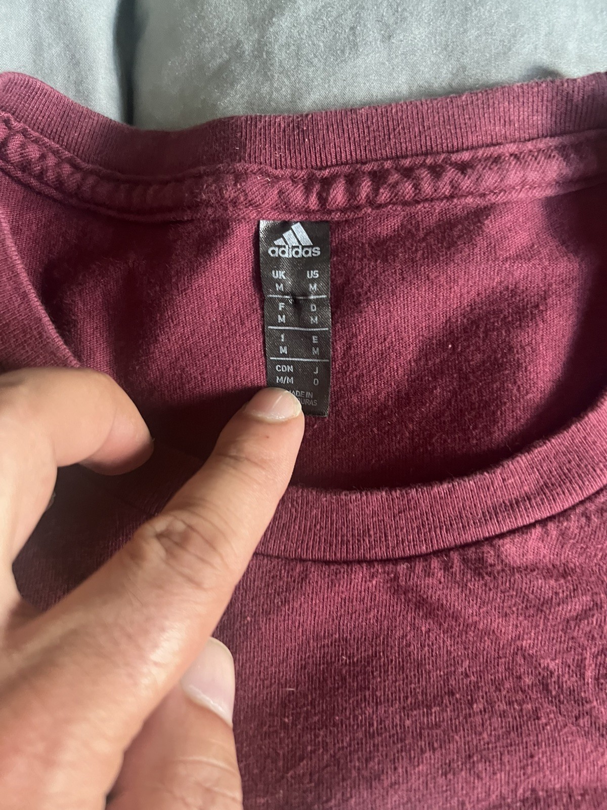 adidas Sport Tee Men’s T-Shirt – Maroon Size M