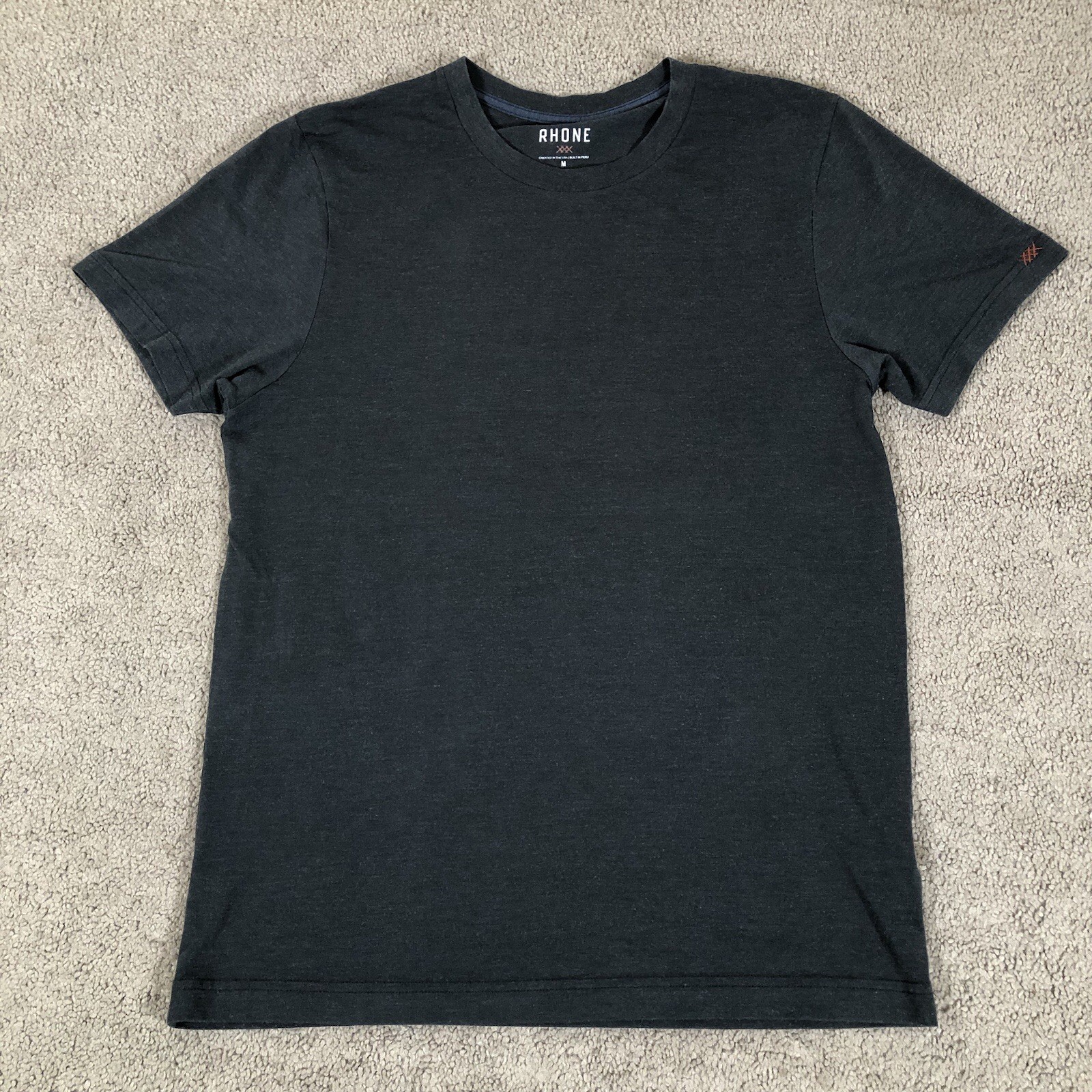 Rhone Shirt Mens Medium Navy Blue Crewneck Tagless Short Sleeve Tee Casual Soft