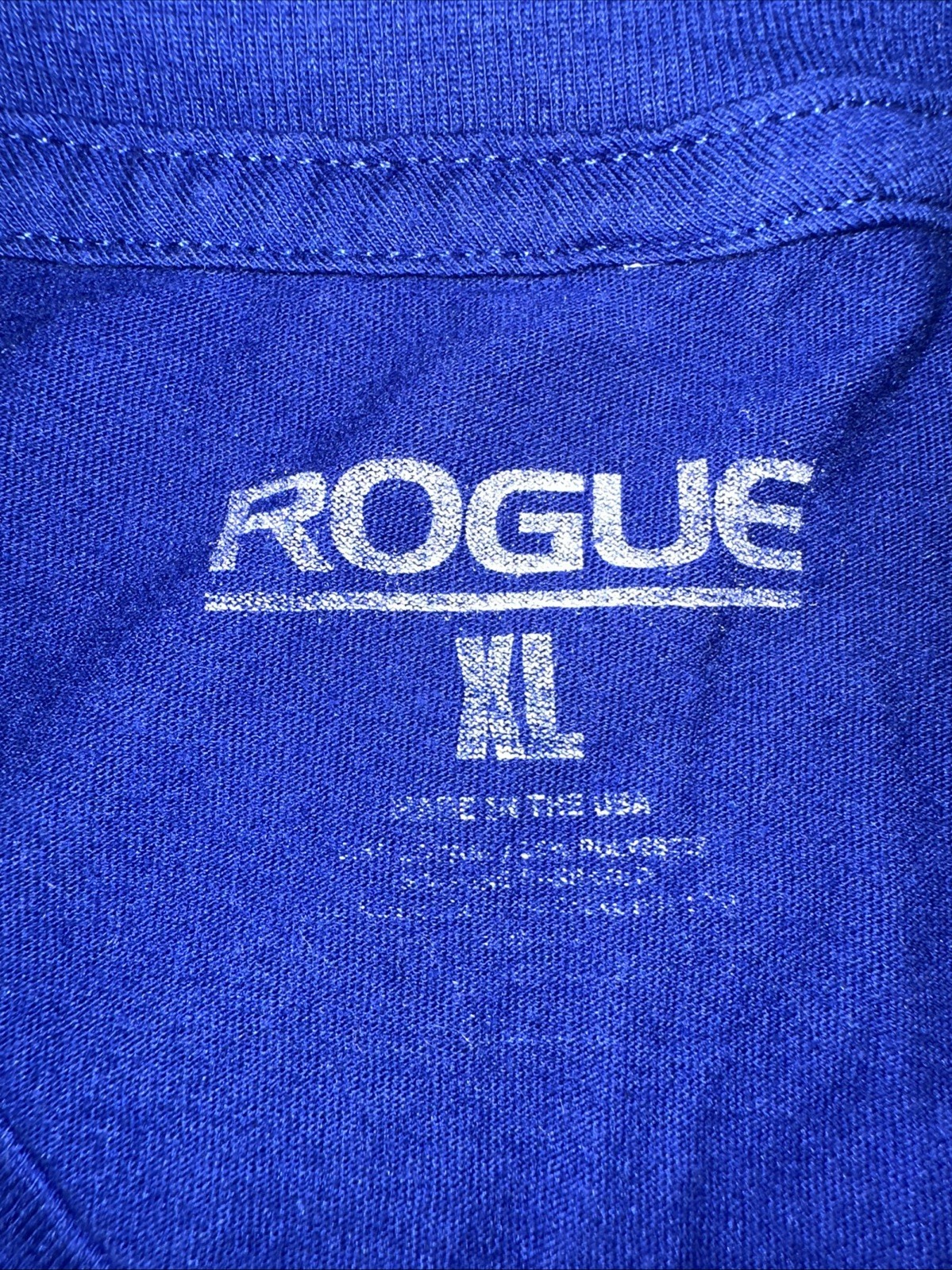 Rogue Fitness Men’s XL Blue Santa Hat Made in USA S/S Cotton T-shirt