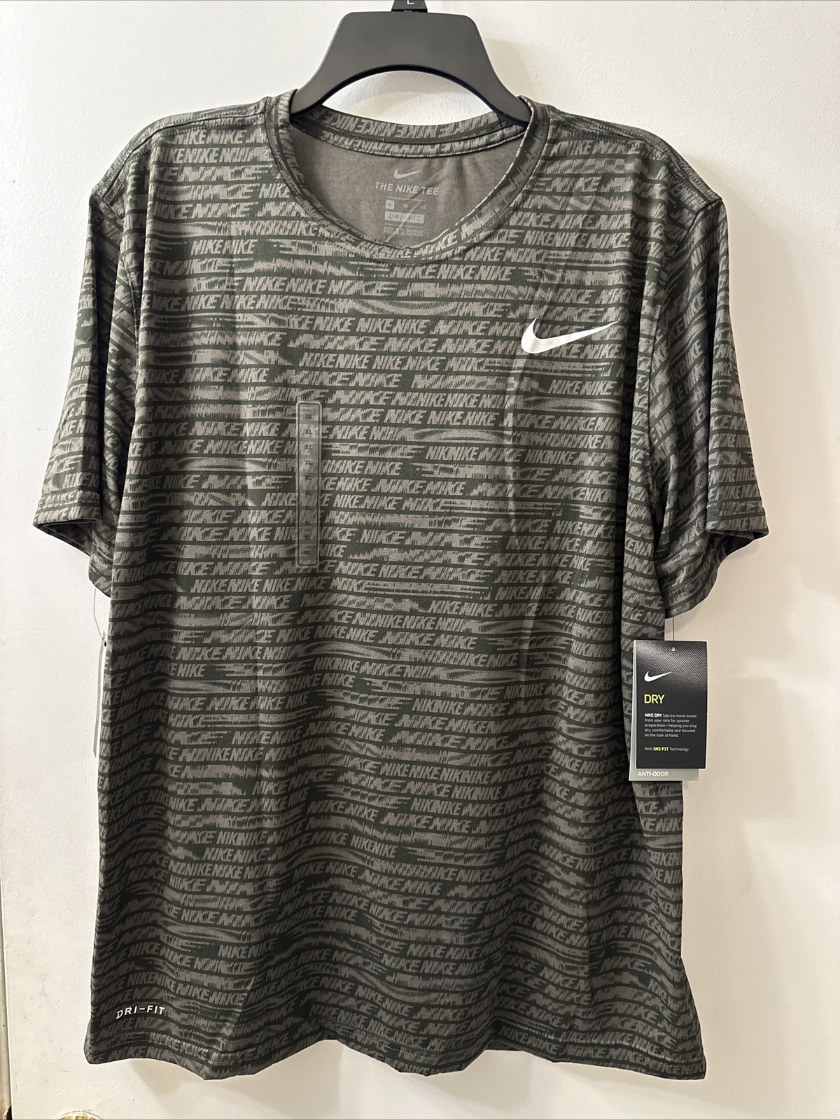 Nike Men’s The Nike Tee Dri-Fit Training Shirt Anti-Odor BV7940-325 Size XL(NWT)