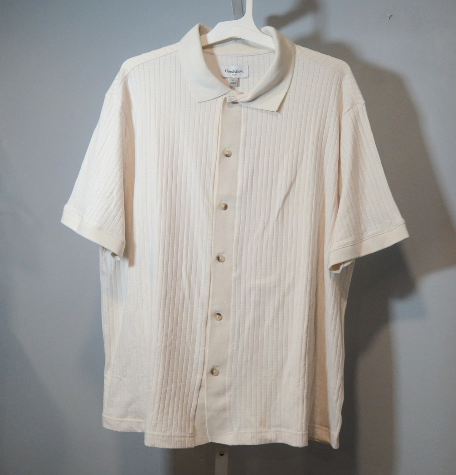 NWT Goodfellow & Co Men’s XL Beige Ribbed Knit Button-up Shirt Short Sleeve