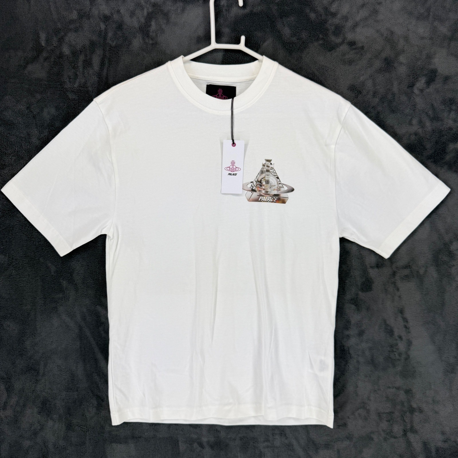 Palace Vivienne Westwood Orb Tri-Ferg T-Shirt White AW24 XS 3G01002Y-J0090-A401