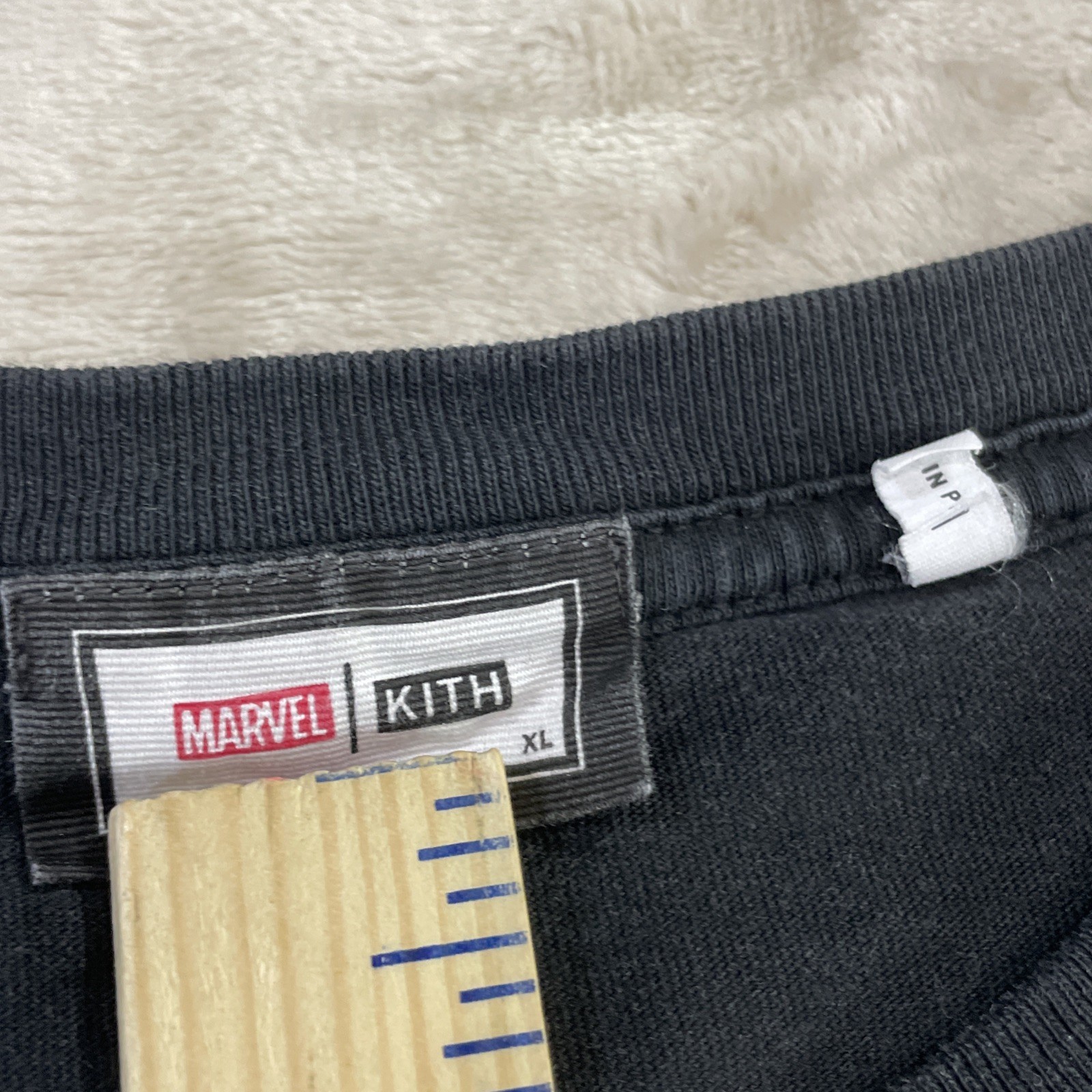 KITH x Spider-Man “Venom” Vintage Black Marvel T-Shirt – Men’s Size XL