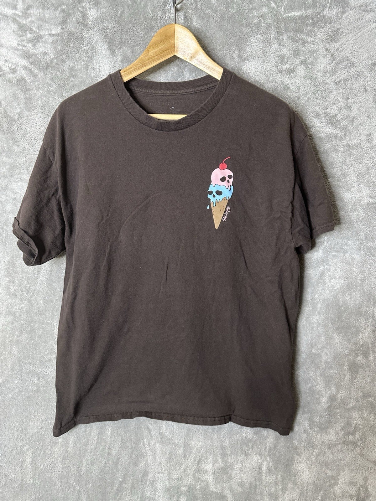 Riot Society Shirt Men’s Large Brown Skull Double Scoop Ice Cream Cone