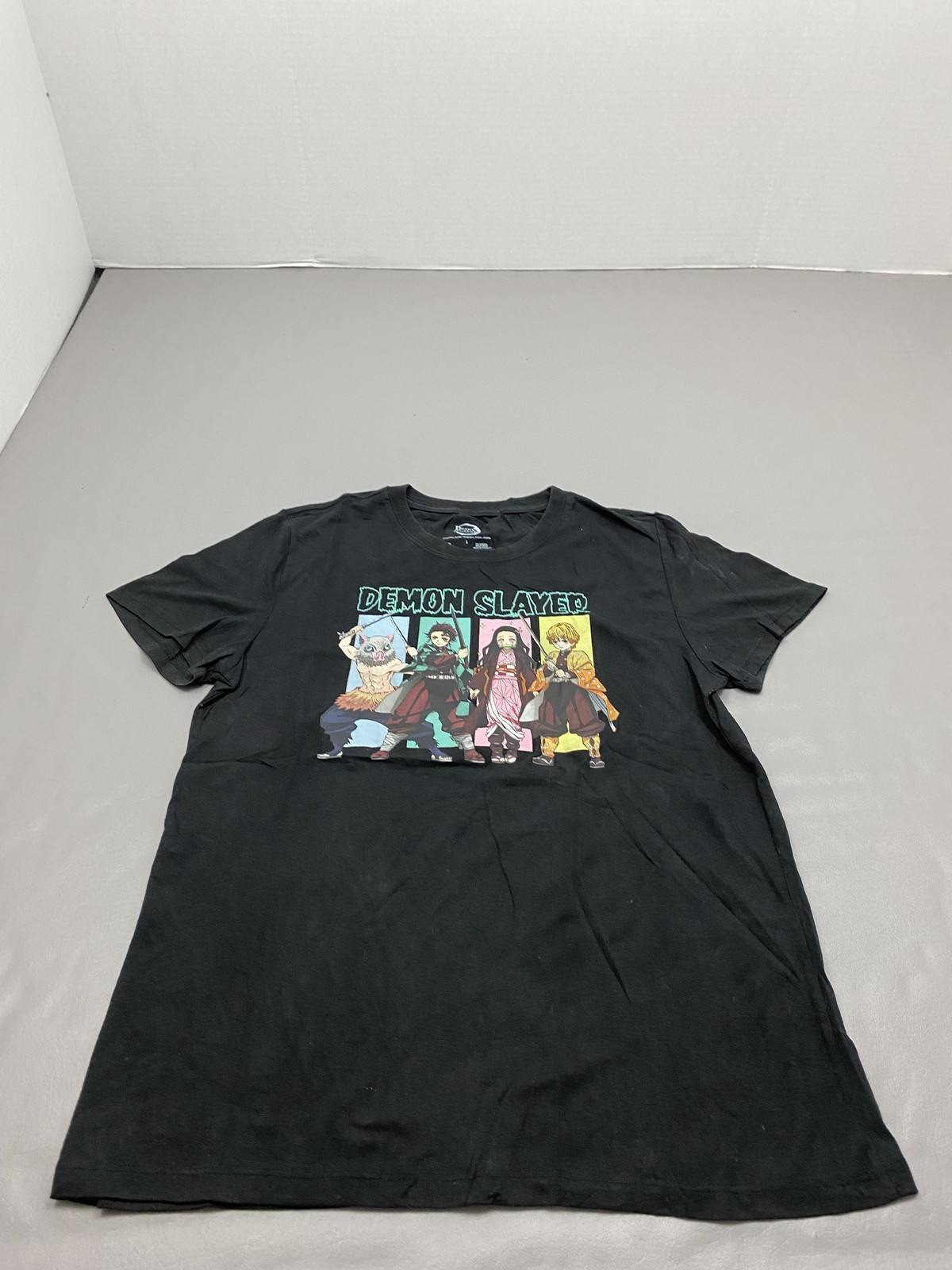 Demon Slayer Shirt Mens Small Black Anime Graphic Crewneck Tagless Tanjiro