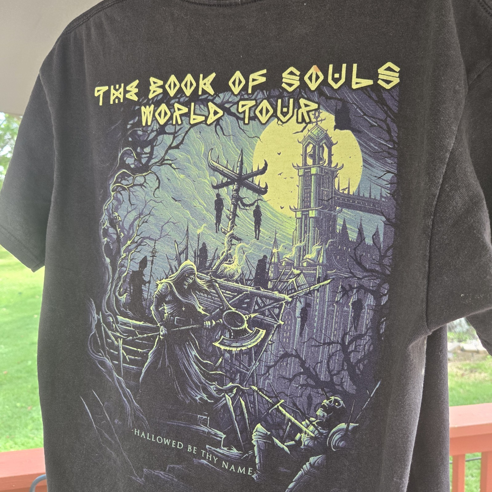 Iron Maiden The Book Of Souls 2017 Concert T-Shirt Size L Men’s Graphic Tee