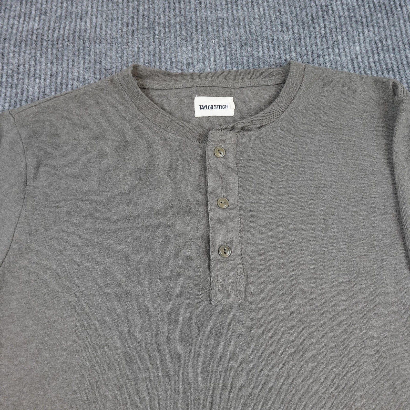 Taylor Stitch Shirt Mens 46 Brown Long Sleeve Henley Recycled Cotton Tee Casual