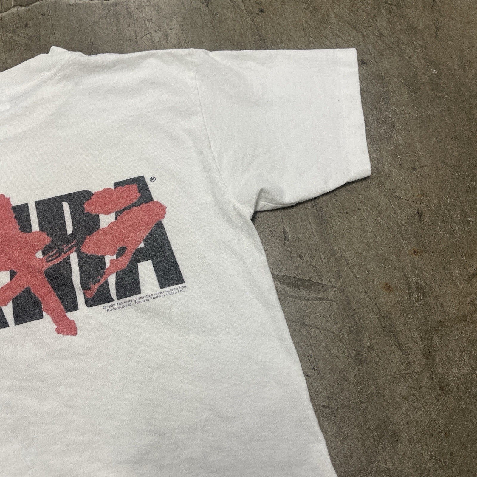 AKIRA 1988 vintage T-shirt Fashion Victim White Anime M RARE VARIATION