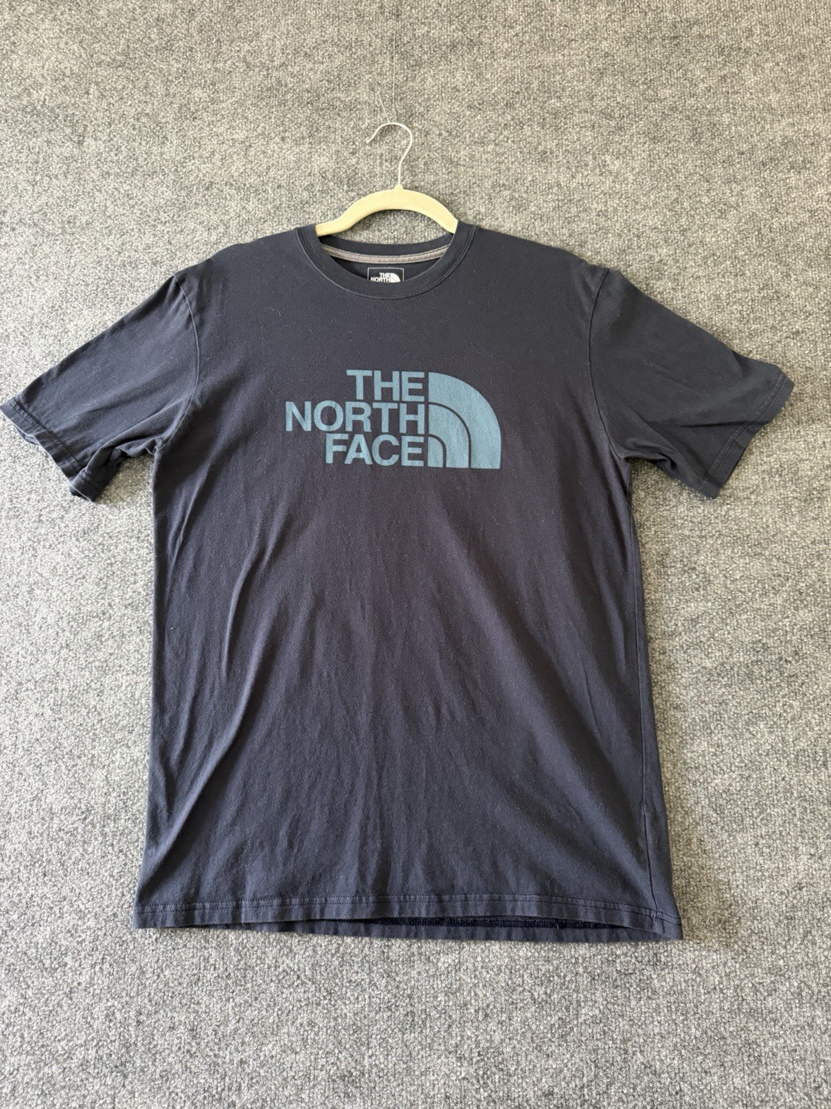 The North Face Navy Blue Standard Fit T-Shirt M