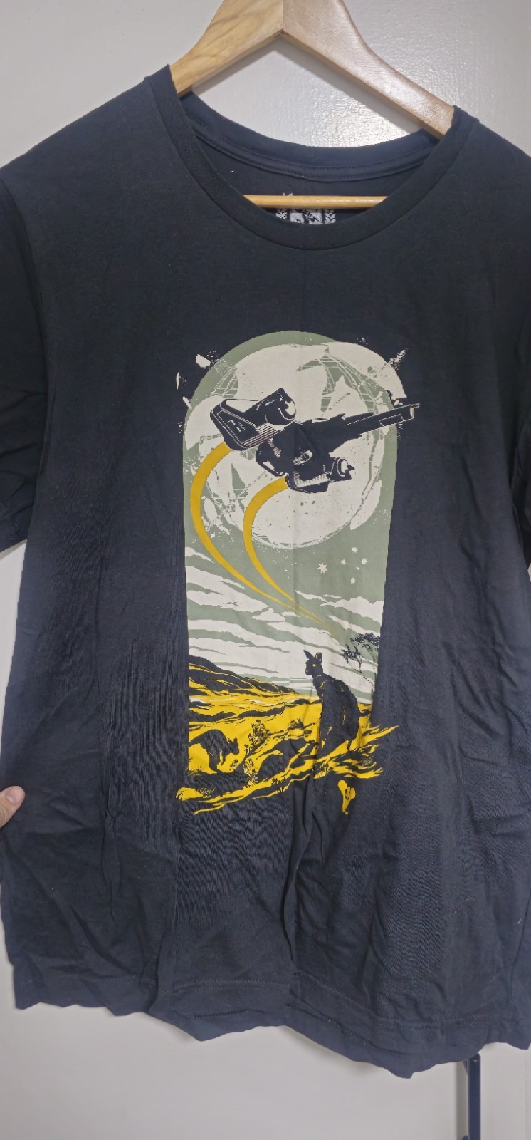 Bungie Destiny 2 Guardians for Australia T Shirt Mens Size L Official Game Tee